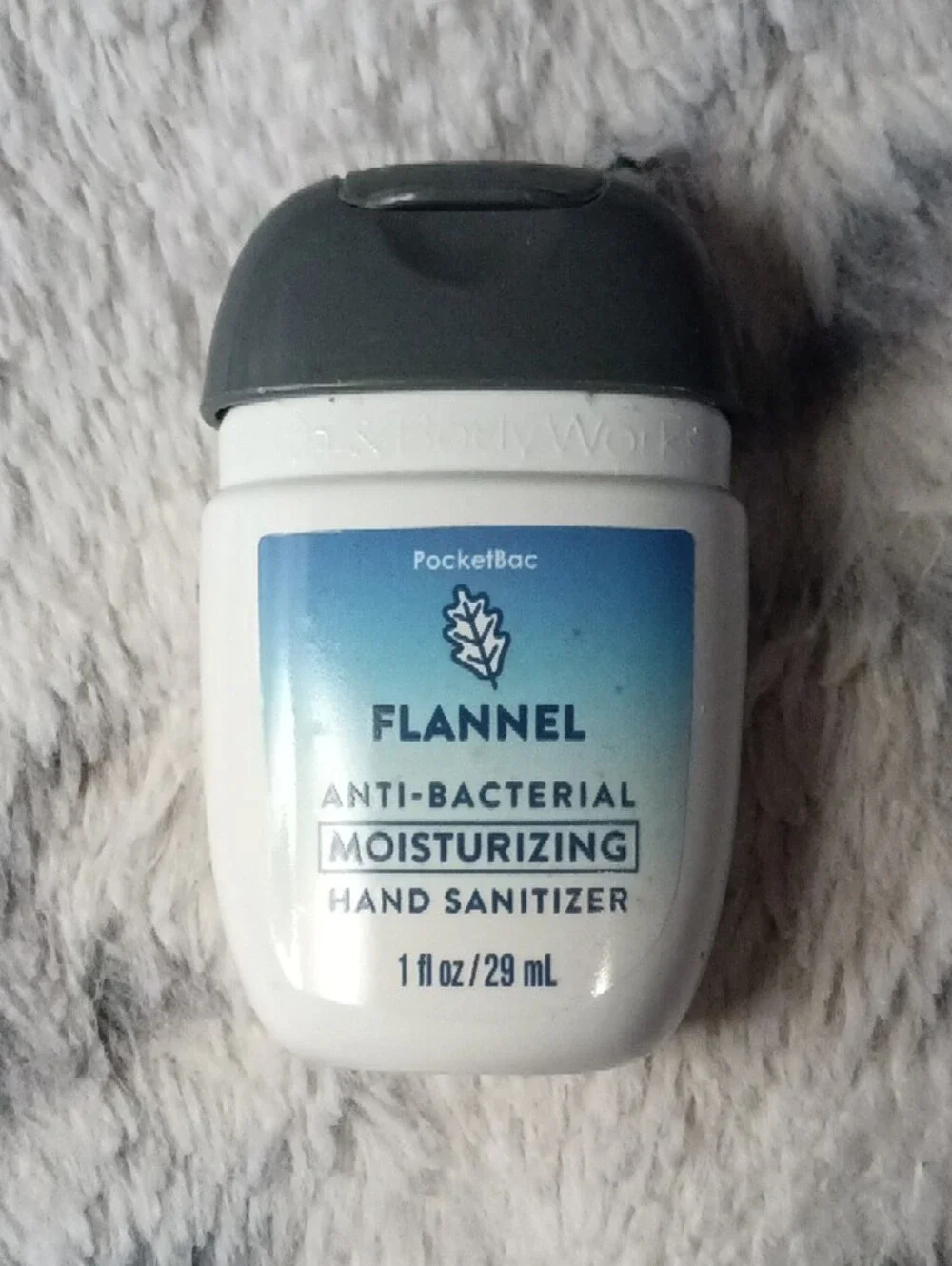 Bath & Body Works Flannel Moisturizing Hand Sanitizer - Gray/White/Blue